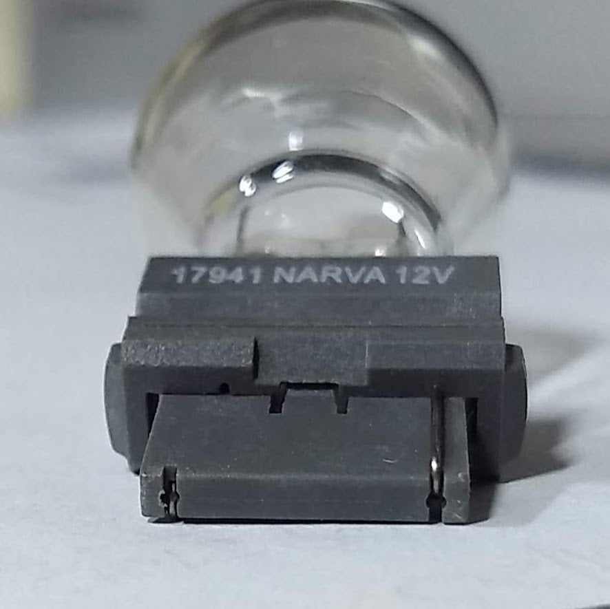 LLAMPA NARVA 27 W 12 V C1-17941 1 COPE