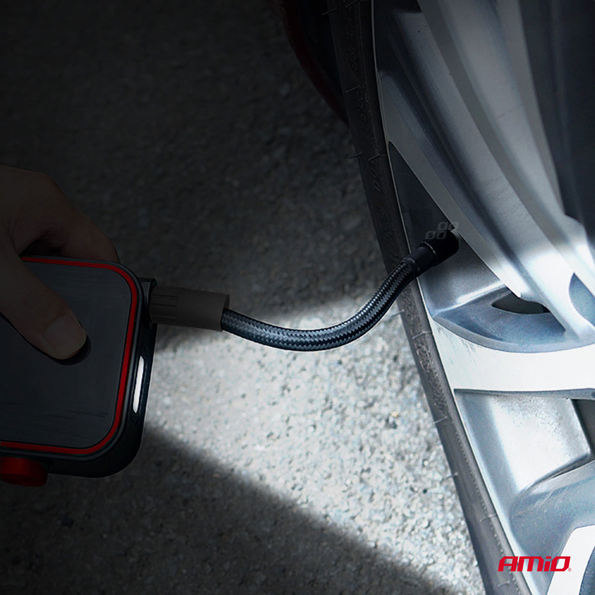 KOMPRESOR AJRI AMiO AM-03690 DC7.4V 40W 150PSI 10bar CORDLESS (Charging: USB-C)